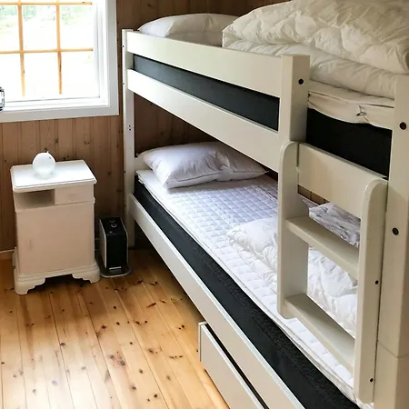 Relaxing Mountain In Scenic Surroundings *